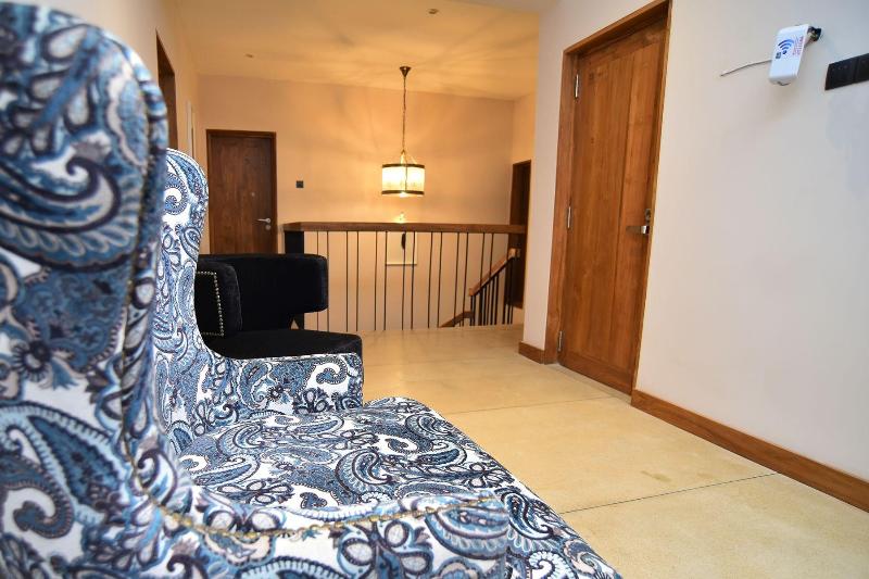Aryana Hotel image