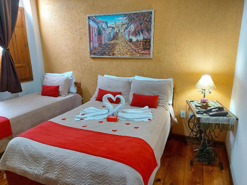Pousada Estaa A O Do Trem image