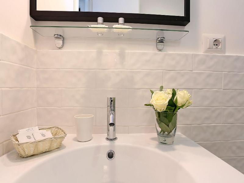 Residenza Cavour image