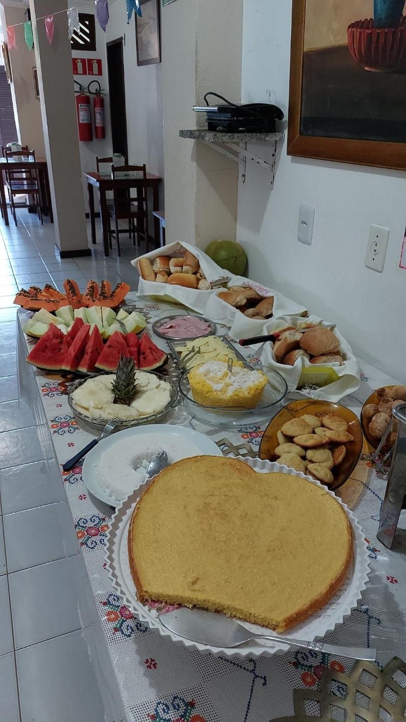 Pousada Tia Helena image
