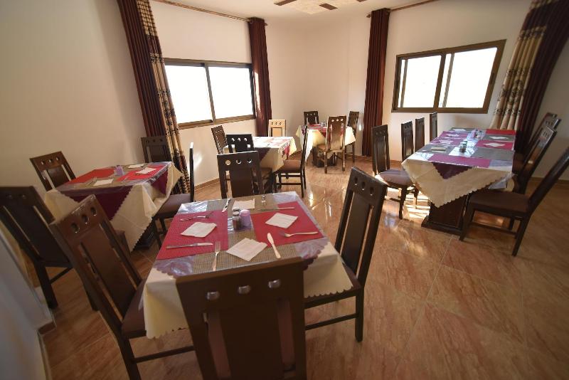 Petra Guests Hotel image