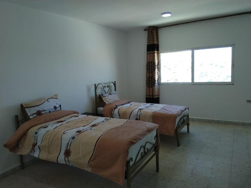 Petra Guests Hotel image