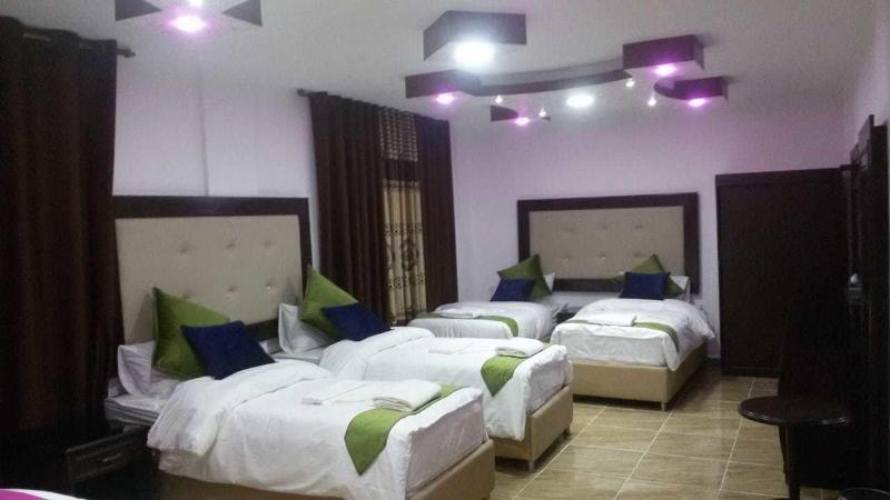 Petra Guests Hotel image