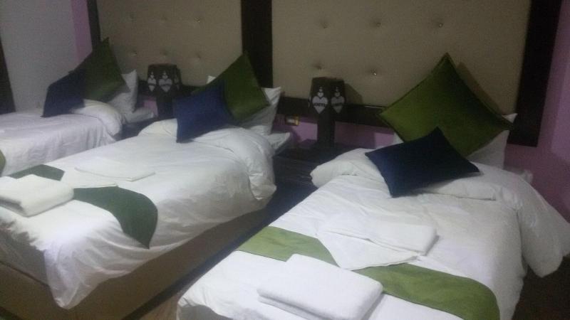 Petra Guests Hotel image