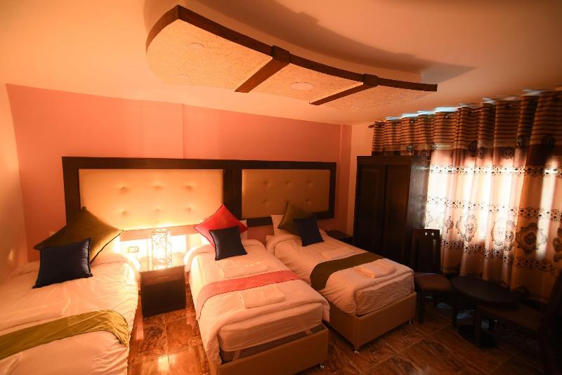 Petra Guests Hotel image