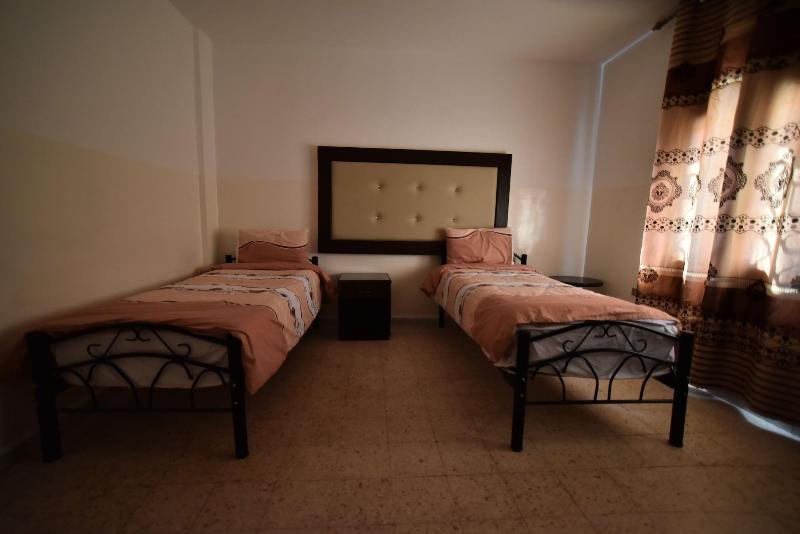 Petra Guests Hotel image