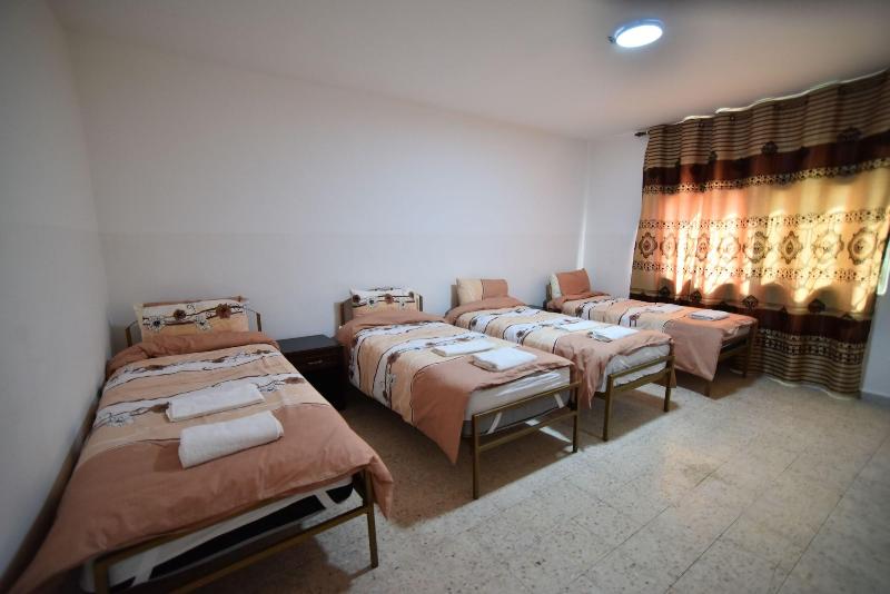 Petra Guests Hotel image