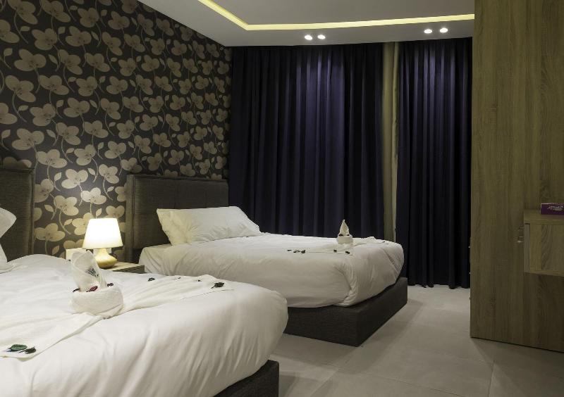 Sahara Gulf Hotel And Apartments image