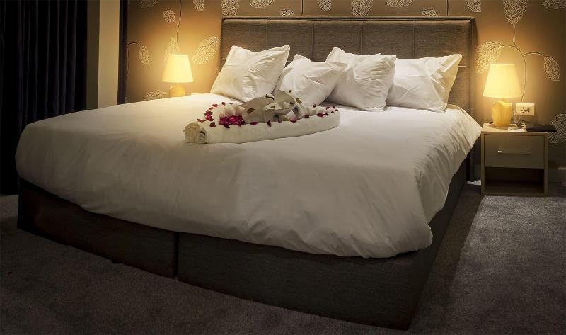 Sahara Gulf Hotel And Apartments image