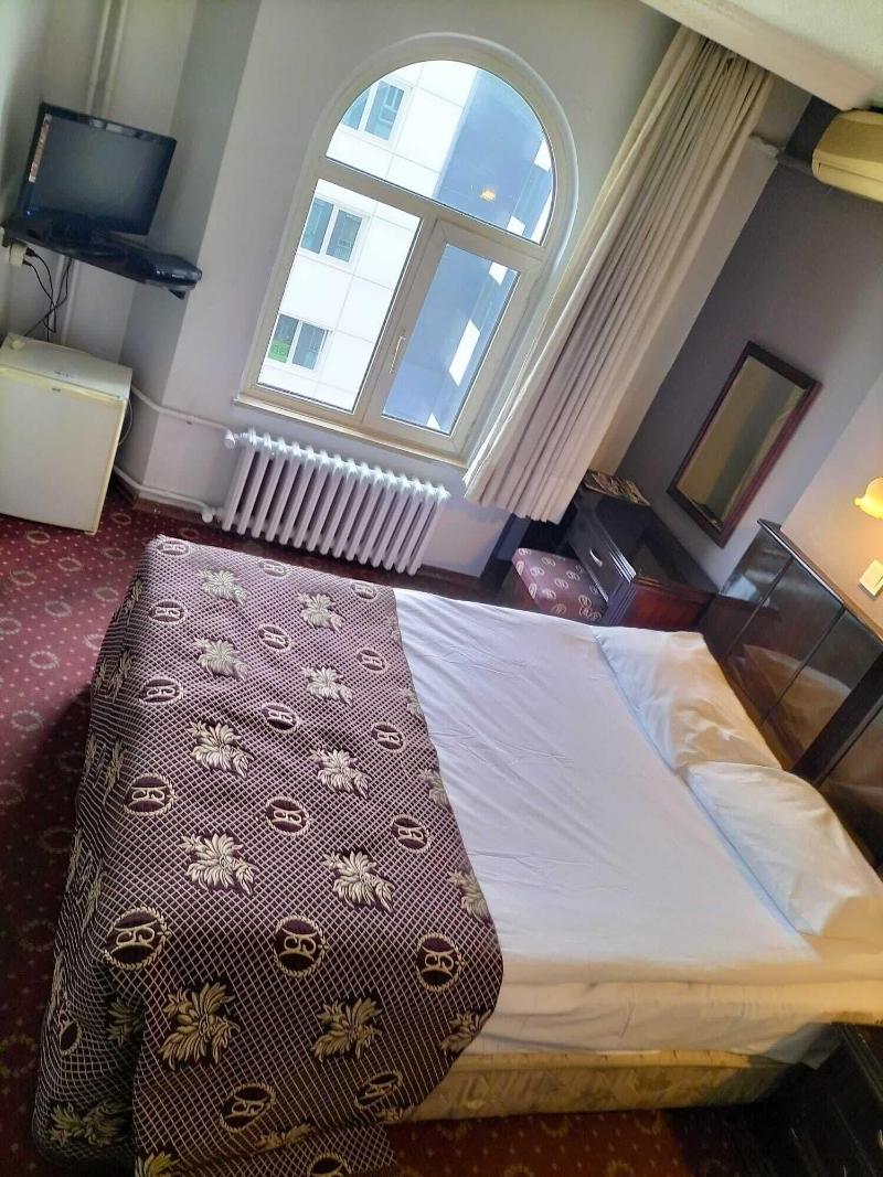 Spor Hotel image