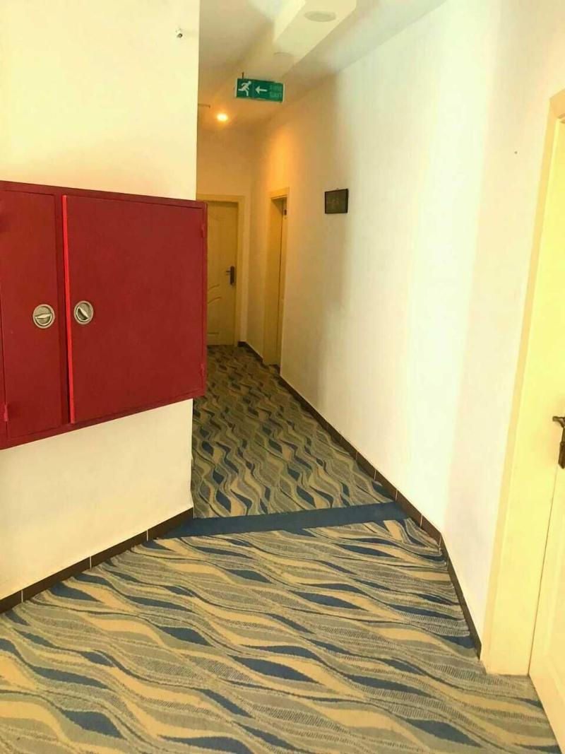 Petra Town Chech In Hotel image