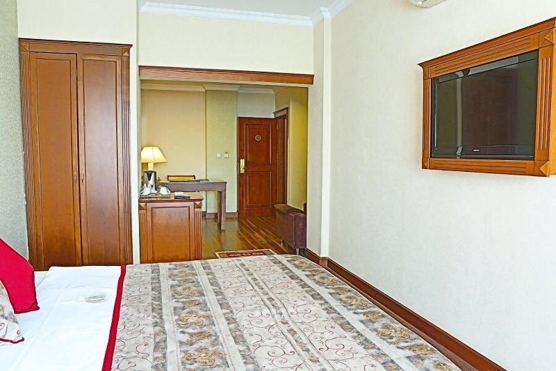 Elit Palas Hotel image