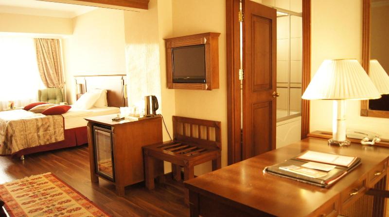 Elit Palas Hotel image