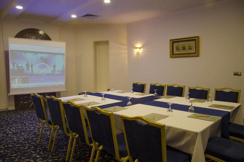 Hotel Tilmen image