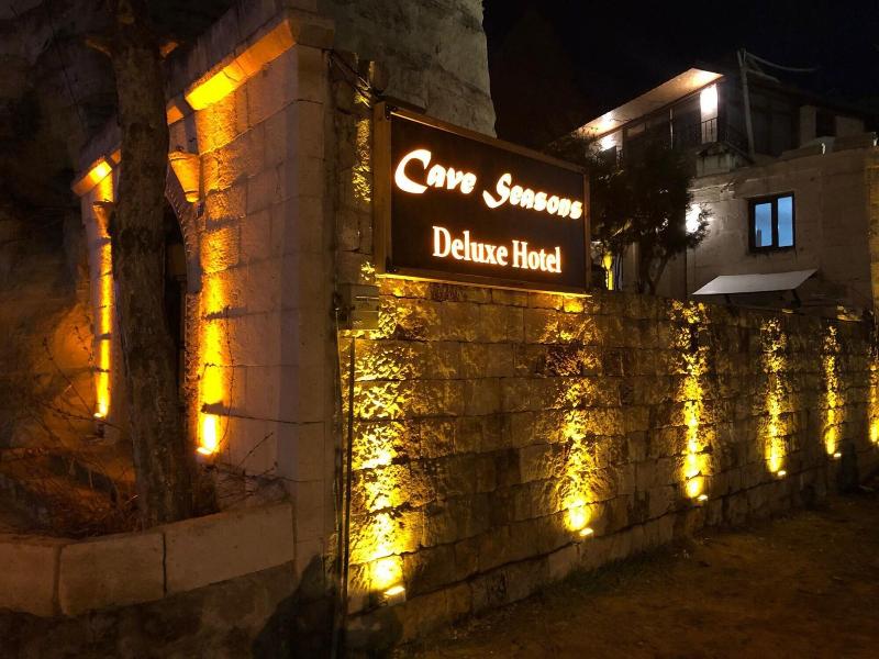 Cave Seasons Deluxe Hotel image