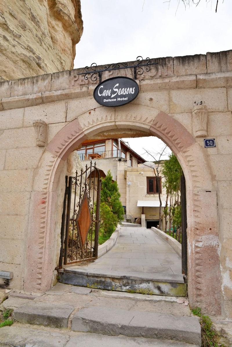 Cave Seasons Deluxe Hotel image