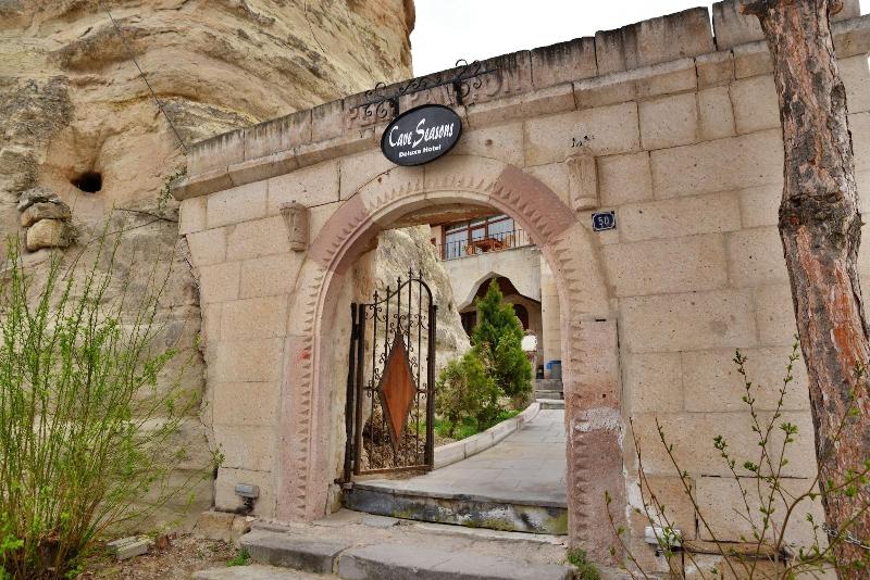 Cave Seasons Deluxe Hotel image