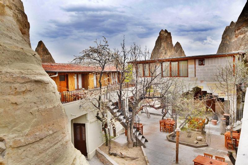 Cave Seasons Deluxe Hotel image