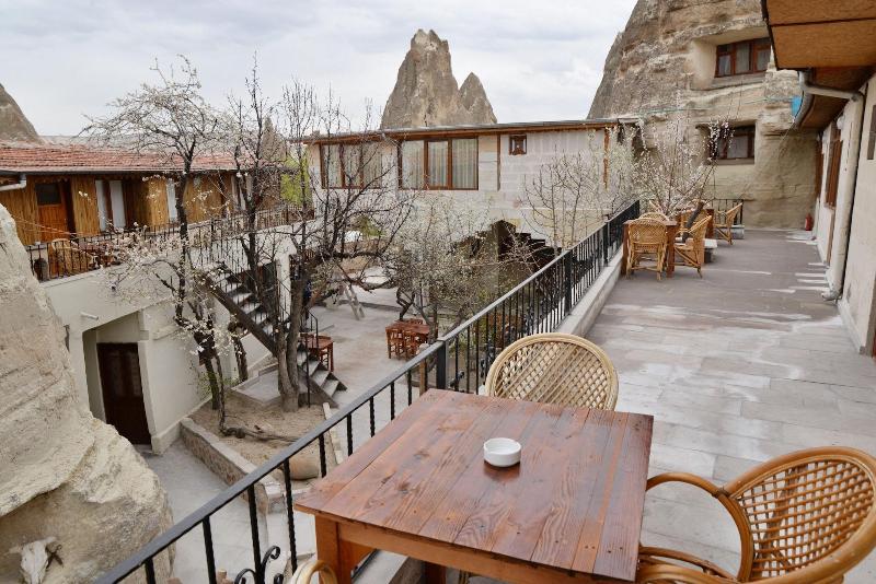 Cave Seasons Deluxe Hotel image