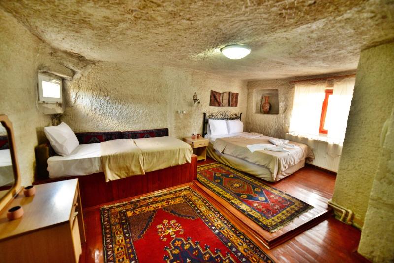 Cave Seasons Deluxe Hotel image