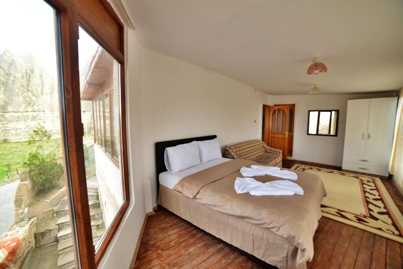 Cave Seasons Deluxe Hotel image