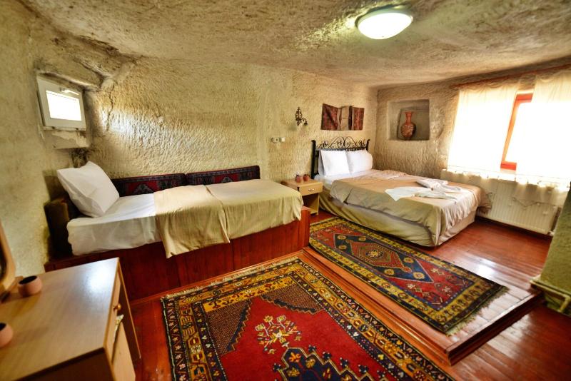 Cave Seasons Deluxe Hotel image