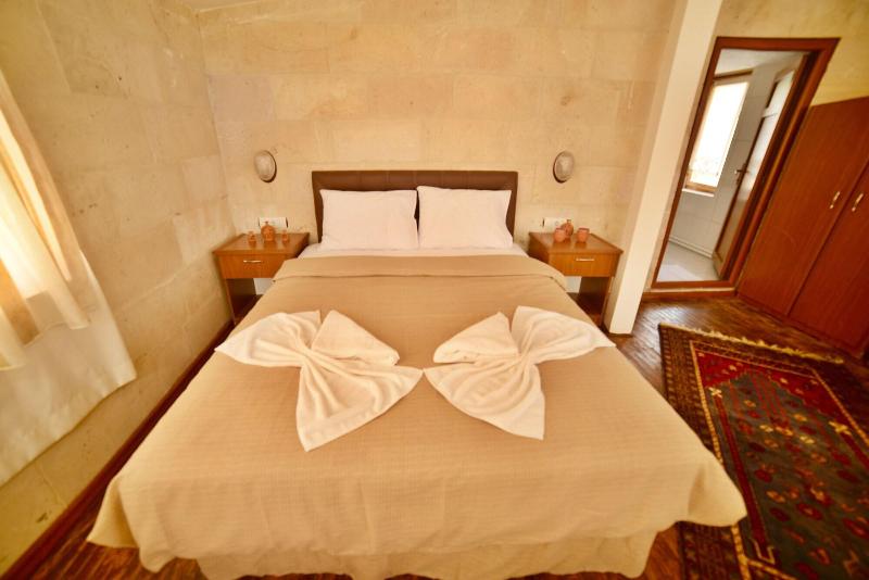 Cave Seasons Deluxe Hotel image