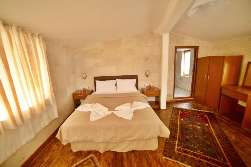Cave Seasons Deluxe Hotel image