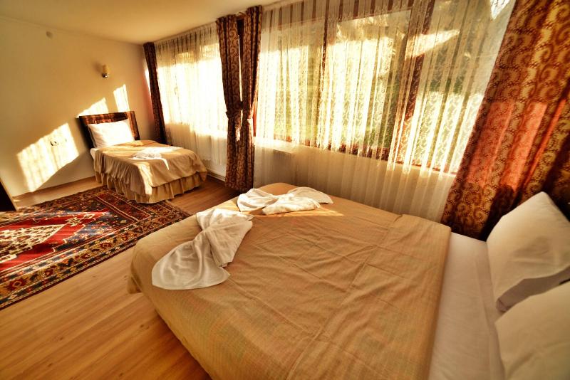 Cave Seasons Deluxe Hotel image