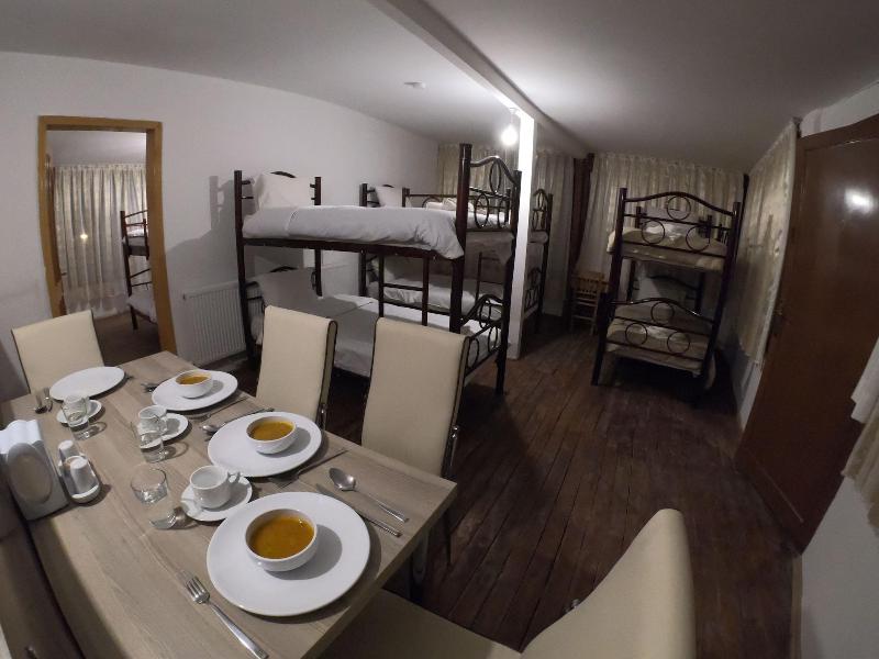 Cave Seasons Deluxe Hotel image
