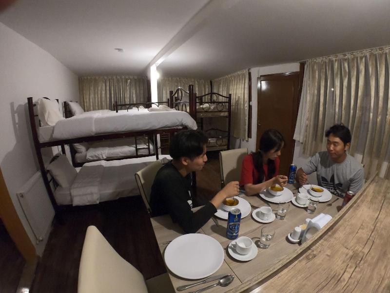Cave Seasons Deluxe Hotel image
