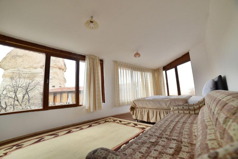 Cave Seasons Deluxe Hotel image