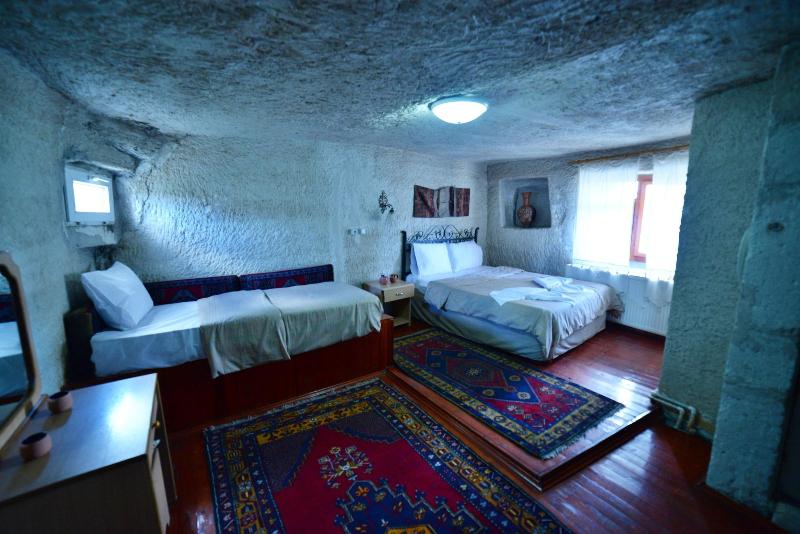 Cave Seasons Deluxe Hotel image
