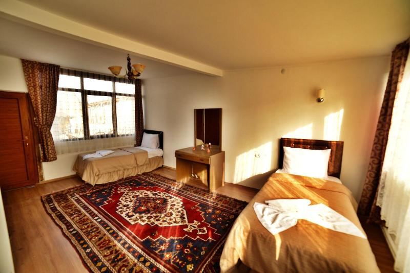 Cave Seasons Deluxe Hotel image