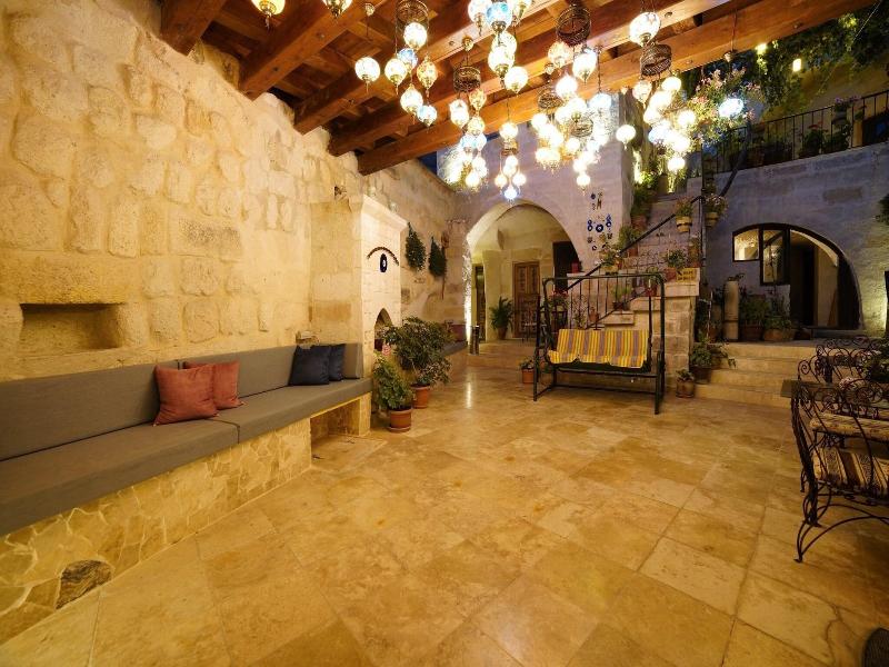 Melek Cave Hotel image