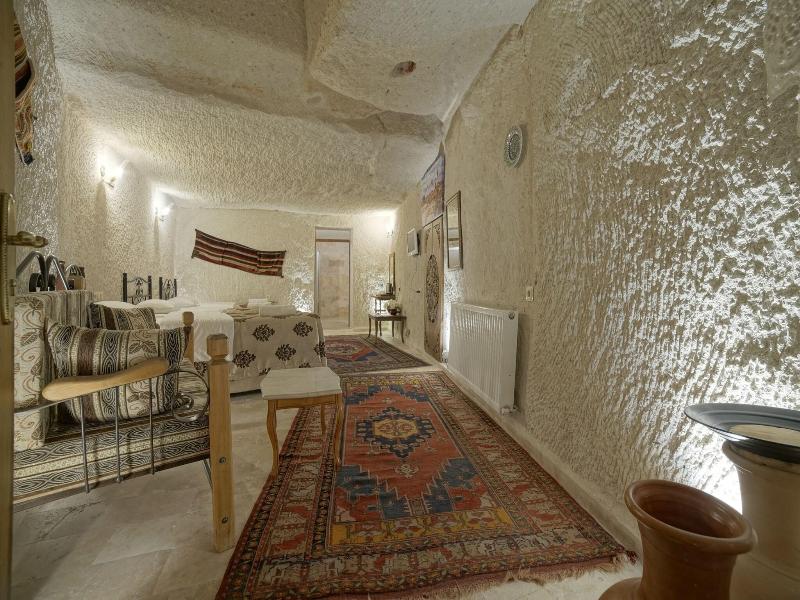 Melek Cave Hotel image