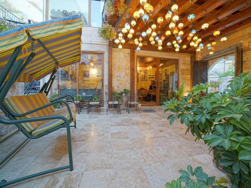 Melek Cave Hotel image