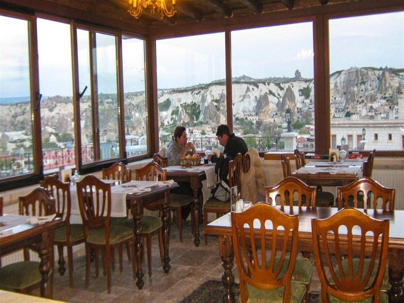 Elysa E Cave House image