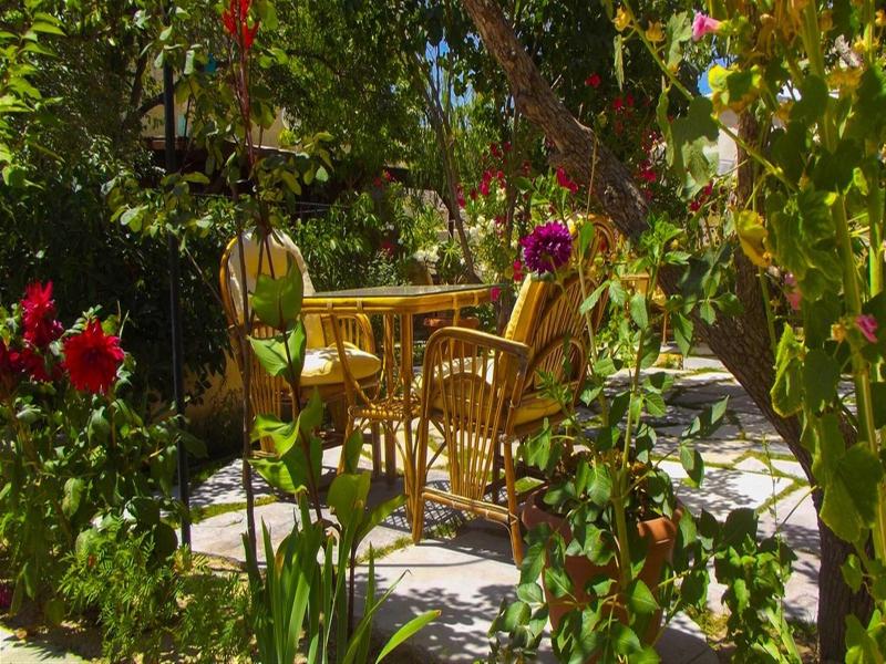 Elysa E Cave House image
