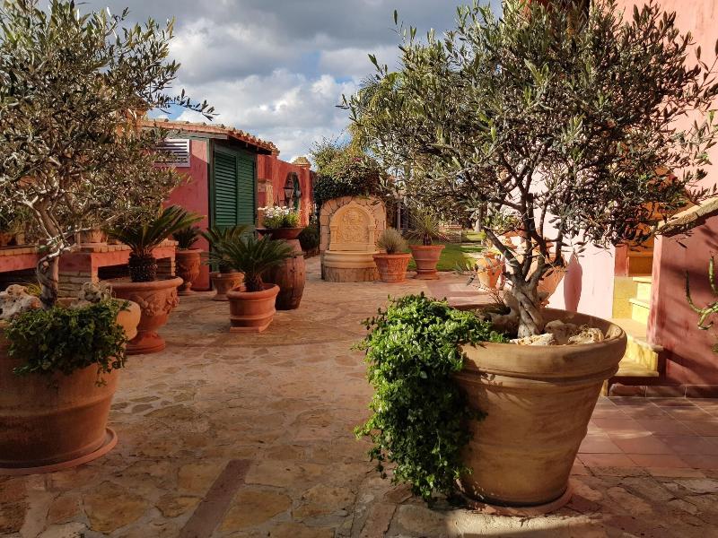 Villa Flumini image
