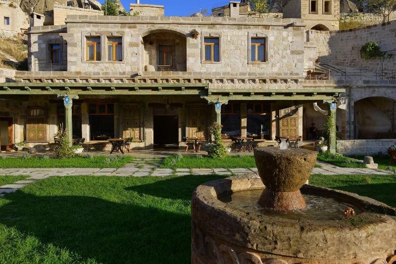 Aza Cave Hotel