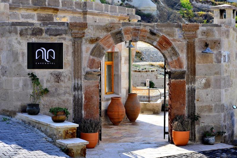 Aza Cave Hotel