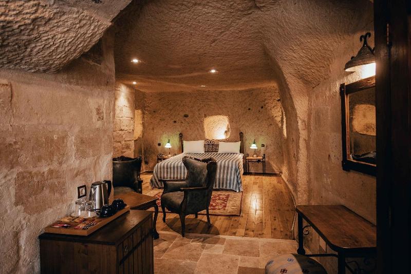 Aza Cave Hotel