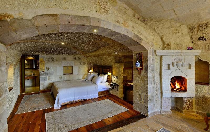 Aza Cave Hotel