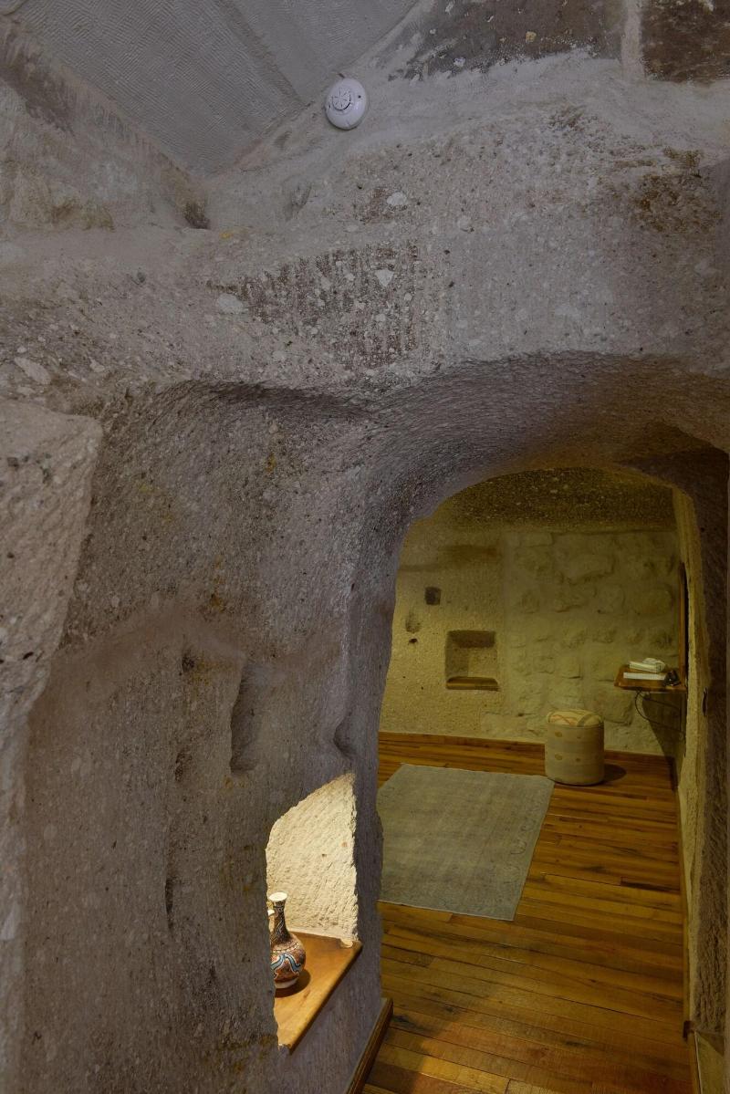 Aza Cave Hotel