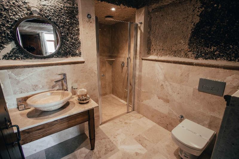 Aza Cave Hotel