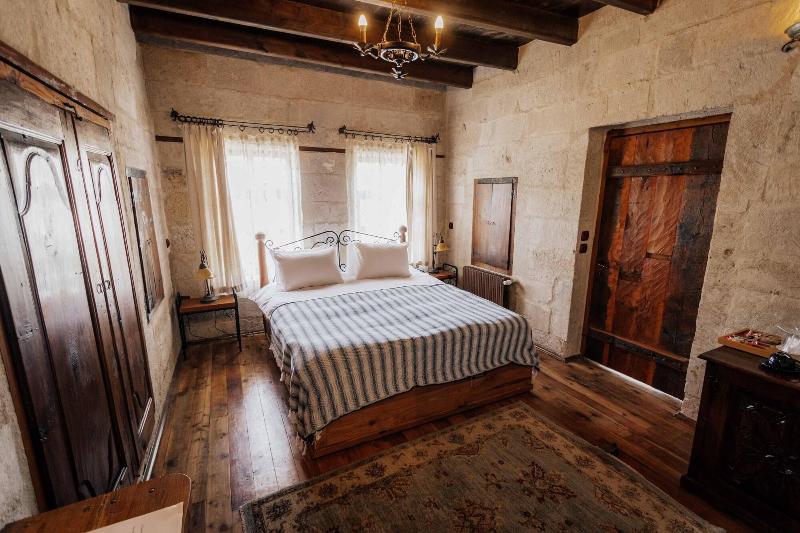 Aza Cave Hotel