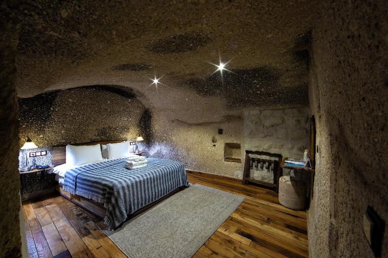 Aza Cave Hotel