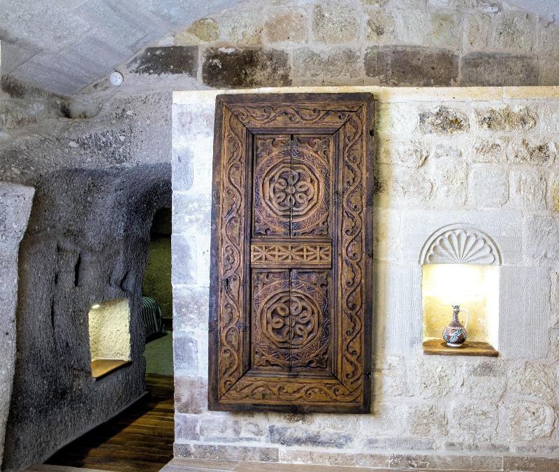 Aza Cave Hotel