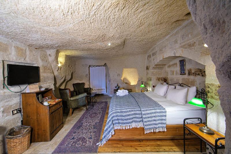 Aza Cave Hotel